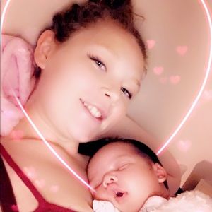 Meet your Posher, Candace